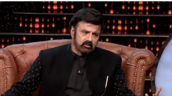 ఫ్యాన్స్ మధ్యలో నుంచి..