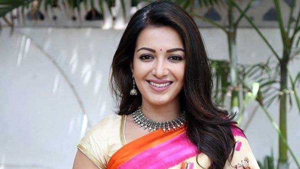 Catherine Tresa Role Trimmed From Waltair Veerayya Movie Catherine Tresa Role Trimmed From Waltair Veerayya Movie