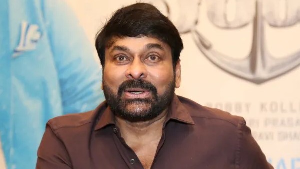అందులో ఏదో పౌడర్ ఉంది..