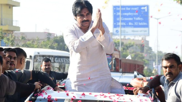 స్వామివారి యంత్రం.. సింధూరంతో..