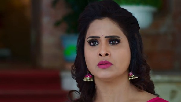 లాస్య ఆగడాలకు చెక్ పెట్టాలని