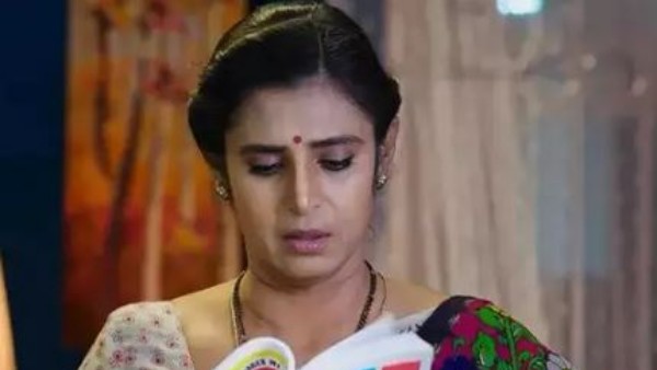 ఇంగ్లీష్ బుక్స్ కొనుక్కొన్న తులసి