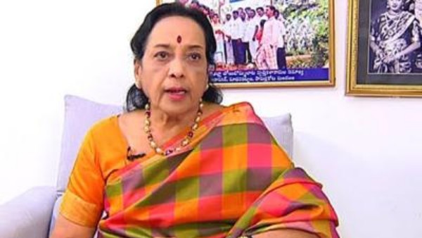 లేడీ ఒరియెంటెడ్ కథలతో ఫీమేల్ స్టార్ గా..