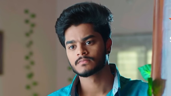  అఖిల్ సీరియస్