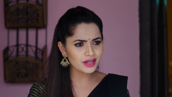 మోనిత రీ ఎంట్రీతో కార్తీక్, దీప షాక్