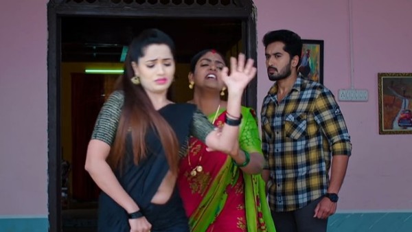 చారుశీల నా మనిషి అంటూ మోనిత