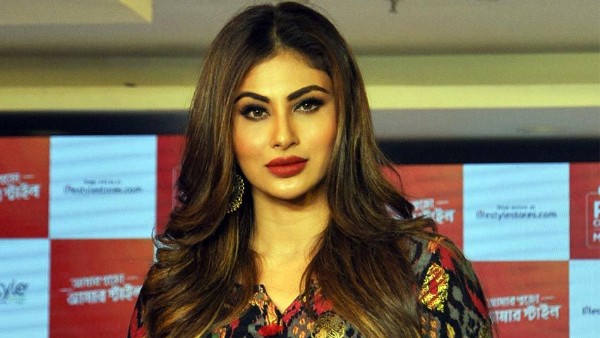 ఐటమ్ సాంగ్స్ తో..