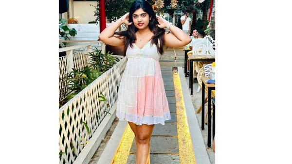 హాట్ పిక్స్ షేర్ చేసిన రీతూ