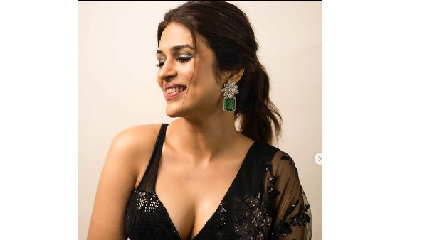 అలా పరిచయం.. ఫుల్ ఫేమస్