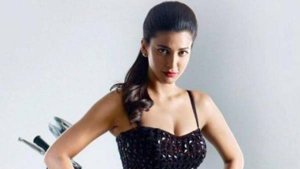  రెండు హిట్లు.. ప్రభాస్‌తోనూ