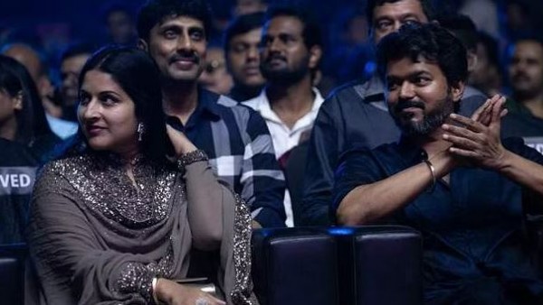 అభిమానం పెళ్లిగా మారడంతో