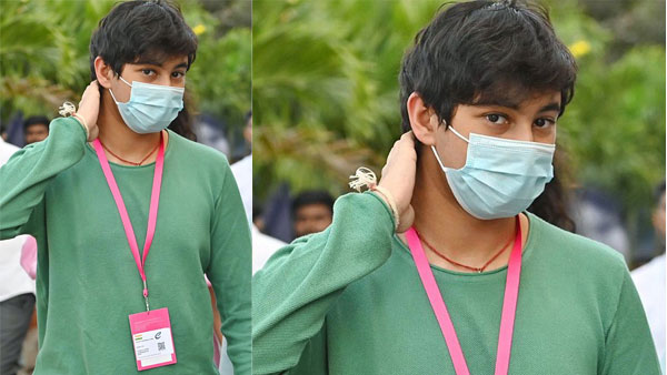 గౌతమ్ లుక్ కూడా వైరల్