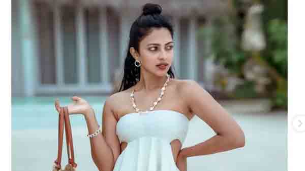 బోల్డ్ క్యారెక్టర్స్ లో కూడా..