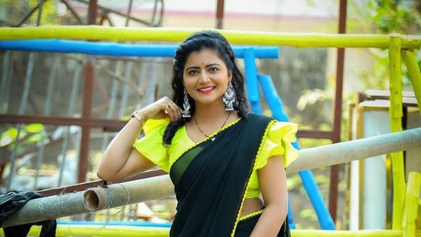 శివజ్యోతి లింక్స్ అంటూ టెలిగ్రామ్‌లో రచ్చ.. డబ్బులు పంపగానే షాక్.. క్లారిటీ  ఇచ్చిన తీన్‌మార్ సావిత్రి! | Anchor shiva jyothi full clarifications on  online fake fraud ...