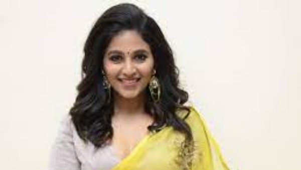 స్పెషల్ సాంగ్స్ తో కూడా..