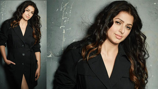 థైస్ అందాలు హైలెట్ అయ్యేలా..