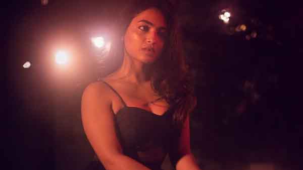 హారిక పెళ్లి.. కెరీర్ కంటిన్యూ