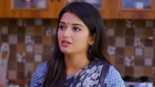 డాక్టర్ ద్వారా నిజం దాచిన జానకి