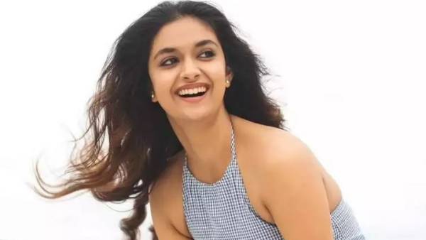 తెలివిగా నడుచుకున్న కీర్తి