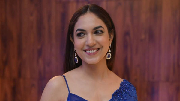 మొదట్లో చిన్న పాత్రల్లో..