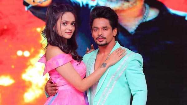 సోషల్ మీడియా లైవ్లో షాక్