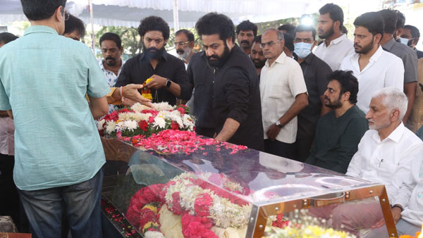 ఎన్టీఆర్ సహాయం చేశాడని