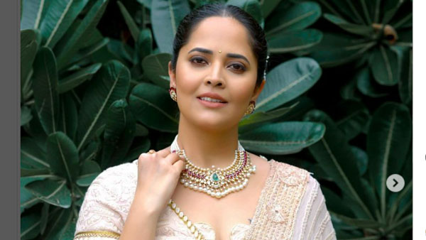 అనసూయ కెరీర్‌ జబర్ధస్త్‌గానే