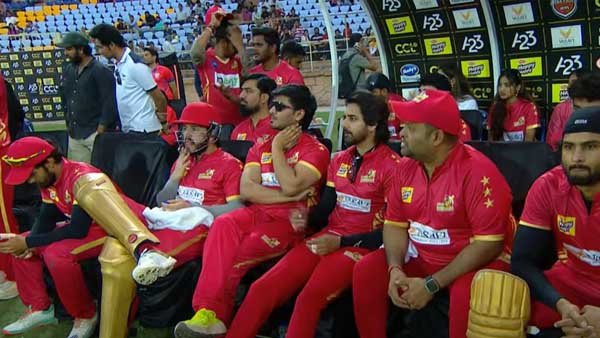 అఖిల్ నిలబడినా..