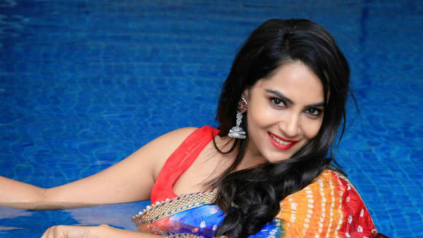 హీరోయిన్‌గా... సైకోలా రచ్చ