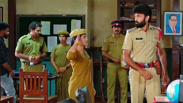 చాలా కోపంగా..