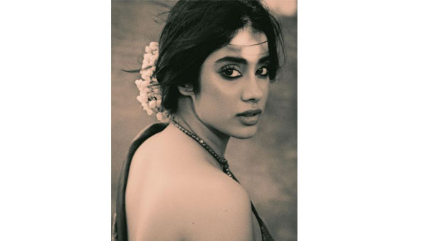 గ్లామర్ షోలో గీత దాటేస్తూనే