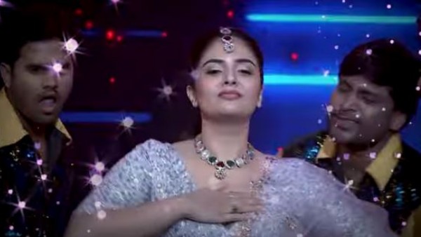 సెలెబ్రిటీలకు చుక్కలు