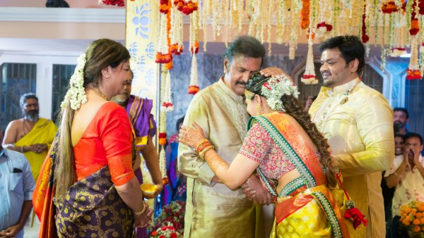 సుదీర్ఘ కాలంగా ప్రేమాయణం