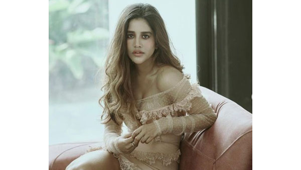 హాట్ ఫొటోలతో హల్చల్ చేసి