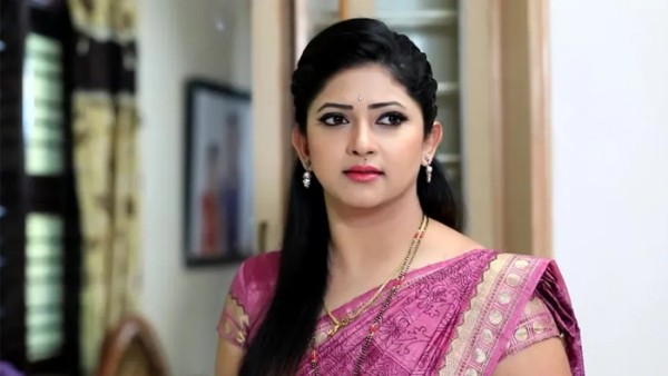 నన్ను బ్యాన్ చేశారు.. అలా చేసినా ఇబ్బంది పెట్టారు: పసుపు కుంకుమ హీరోయిన్ పల్లవి