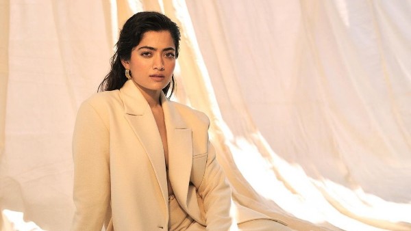 లేటెస్ట్ స్టిల్స్ వైరల్