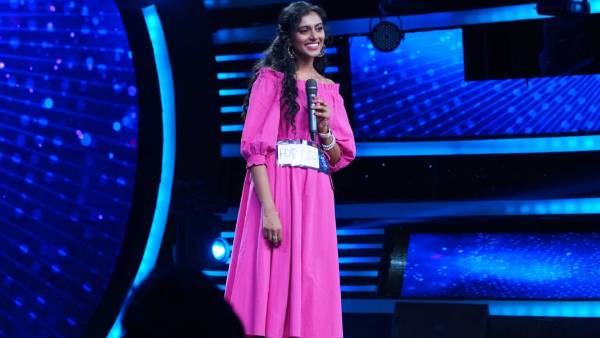 శ్రీరామరాజ్యం చిత్రంలోని పాటతో