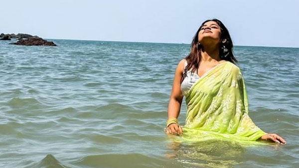 బీచ్‌లో రెచ్చిపోయిన బ్యూటీ