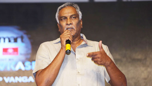 సుప్రిత హాట్ వీడియో వైరల్: లోపల అది వేసుకోలేదని చెప్తూ.. మొత్తం పైకి కనిపించేలా!