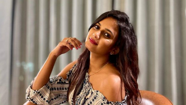 అంచనాలు లేకుండా..