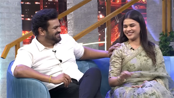Manchu Manoj Reveals Facts about Love Life with Bhuma Mounika Reddy Manchu Manoj Reveals Facts about Love Life with Bhuma Mounika Reddy