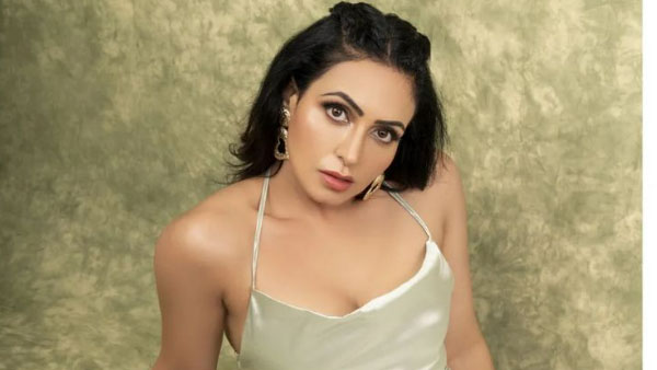 Actress Nandini Rai Latest Sizzling Photo Viral