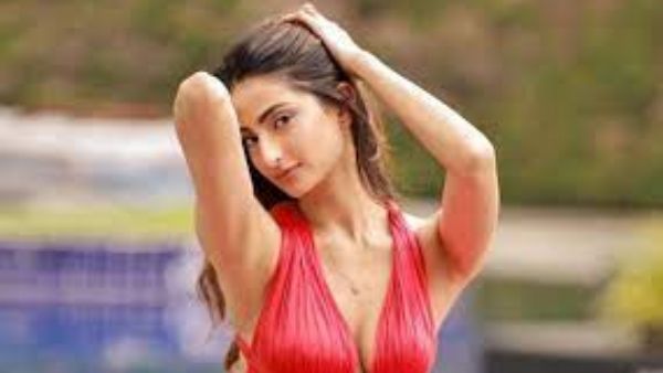 హిందీ స్టార్ హీరో కొడుకుతో అఫైర్