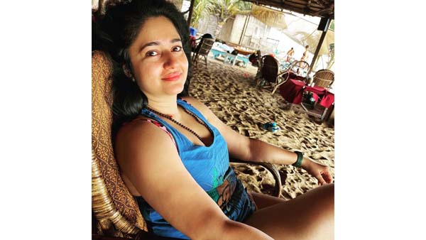 Poonam Bajwa Sizzling Hot Looks In Blue Colour Bra Photos Goes Viral