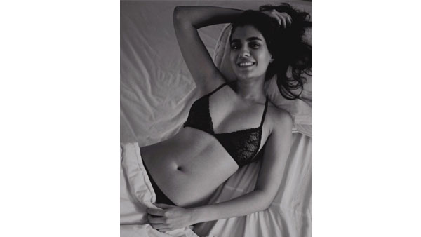 సుచేతా దలాల్ పాత్రలో..