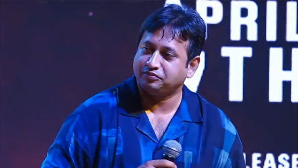 స్టేజ్ ఎక్కిన వెంటనే