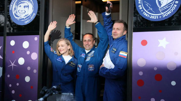 Russias First space shot film The Challenge premiered in Russian cinemas Russias First space shot film The Challenge premiered in Russian cinemas