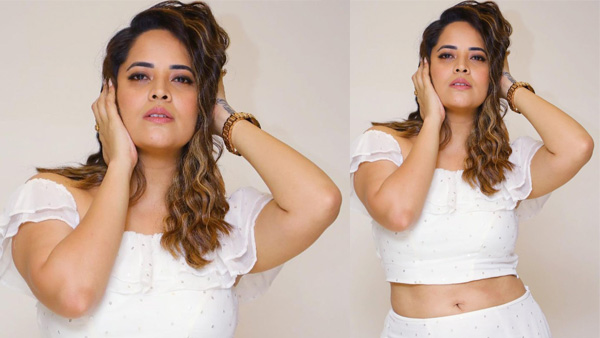 Anasuya Bharadwaj bold and Stunning photo as Sumanthi in Vimanam Movie goes viral