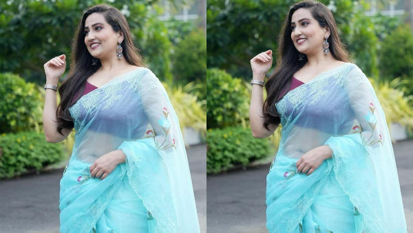 Anchor Manjusha Looks Fabulous in Latest Saree Photos