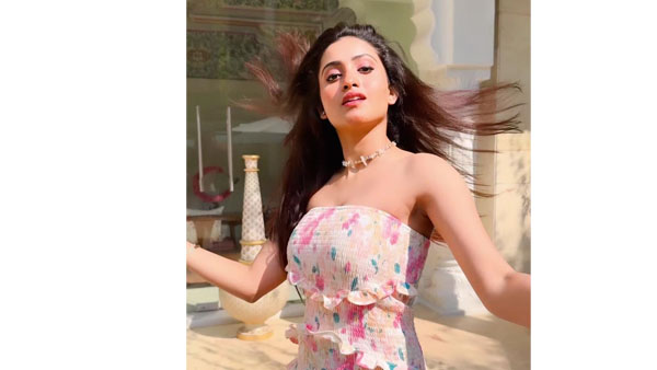 Deepika Pilli Ravishing Hot Looks In Latest Blue Colour Short Goes Viral